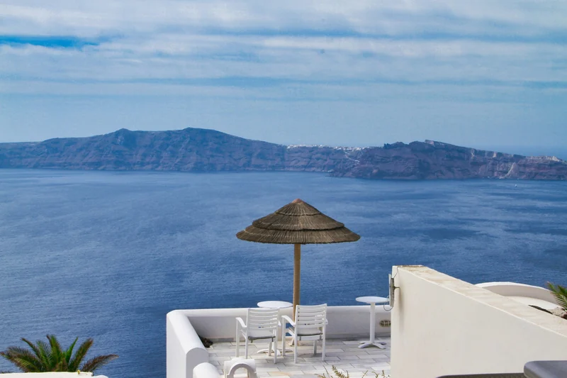 A terrace looking out over the sea
